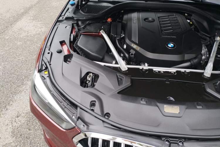 Used BMW 8 Series 2019 840i Convertible Coupe M Sport Package Engine Bay Right