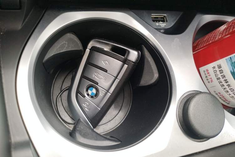 Used BMW 8 Series 2019 840i Convertible Coupe M Sport Package Vehicle Key
