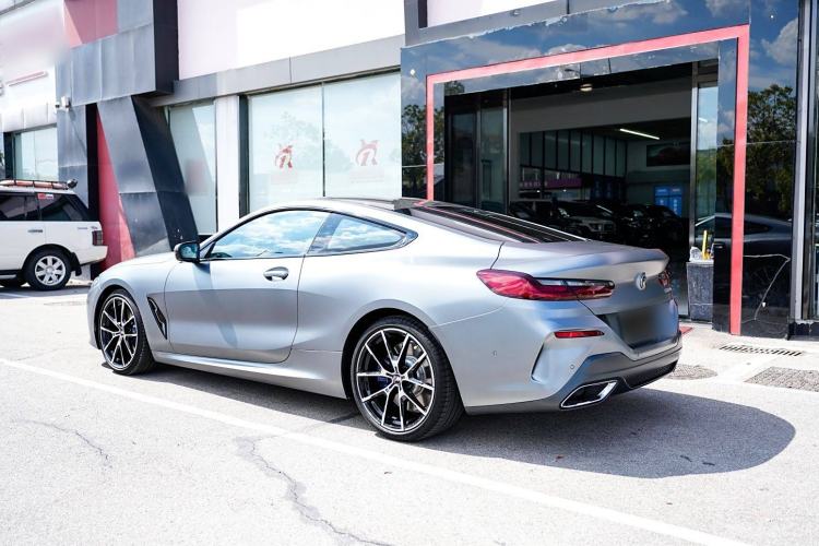 Used BMW 8 Series 2019 840i Coupe M Sport Package Exterior 4