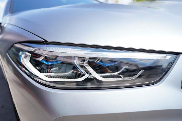 Used BMW 8 Series 2019 840i Coupe M Sport Package Exterior 7