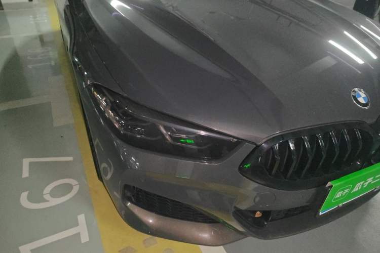 Used BMW 8 Series 2019 840i 4-Door Gran Coupe M Sport Package Right Front Headlight