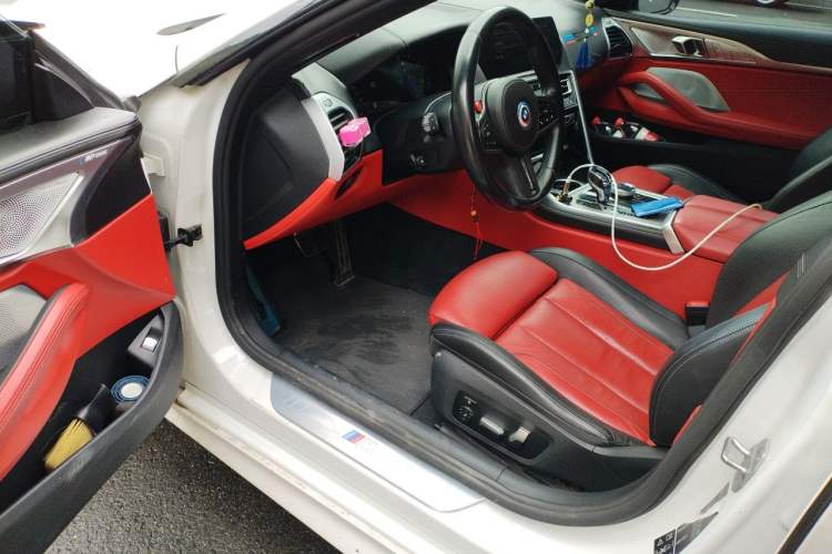 Used BMW 8 Series 2019 840i 4-Door Gran Coupe M Sport Package Driver Seat