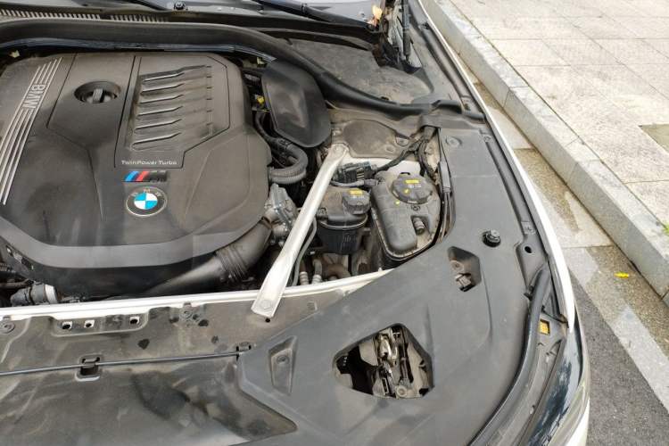 Used BMW 8 Series 2019 840i 4-Door Gran Coupe M Sport Package Engine Bay Left