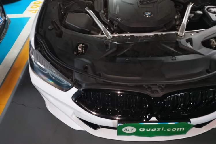 Used BMW 8 Series 2019 840i 4-Door Gran Coupe M Sport Package Engine Bay Right
