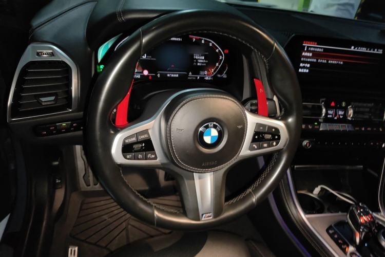 Used BMW 8 Series 2019 840i Coupe M Sport Package Steering Wheel