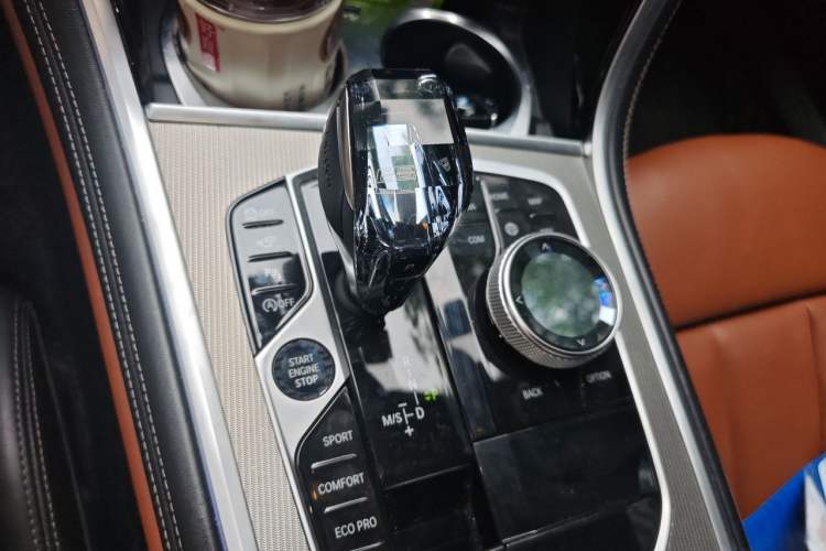 Used BMW 8 Series 2021 840i xDrive 4-Door Gran Coupe M Sport Package Gear Lever