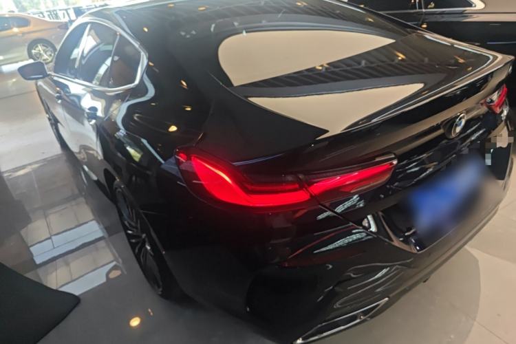 Used BMW 8 Series 2021 Facelift 840i Four-Door Coupe M Sport Package Rear Left 45 Deg