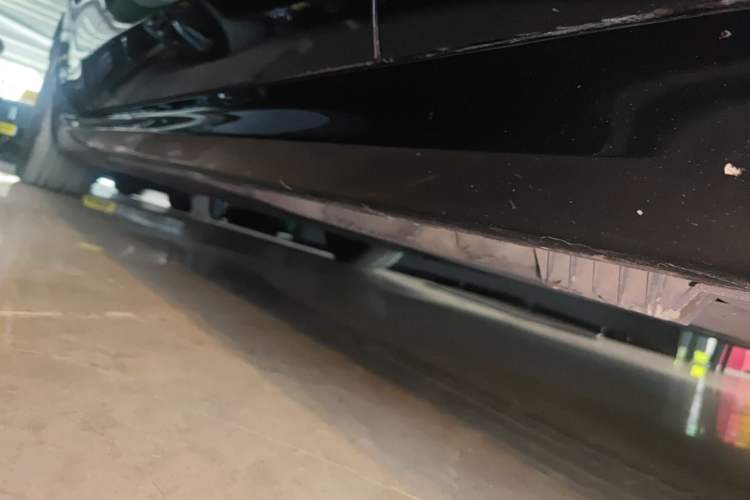 Used BMW 8 Series 2021 Facelift 840i Four-Door Coupe M Sport Package Right Side Sill