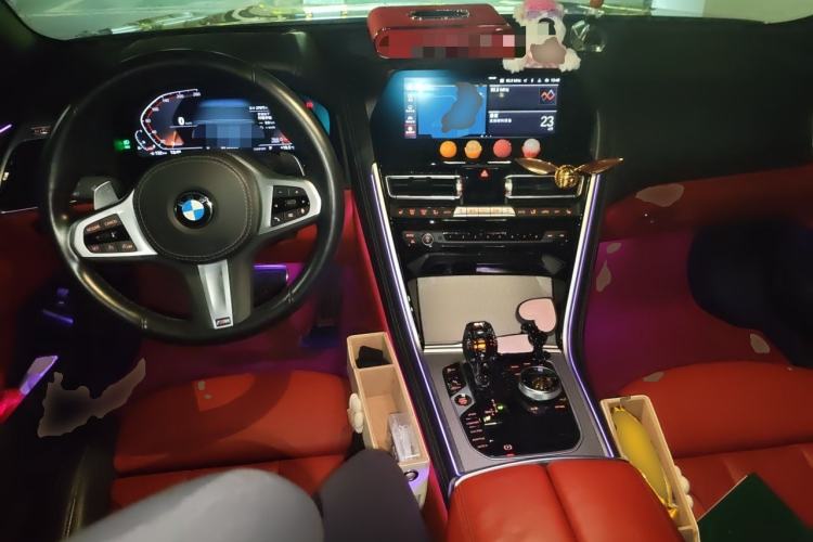 Used BMW 8 Series 2021 Facelift 840i Four-Door Coupe M Sport Package Center Console