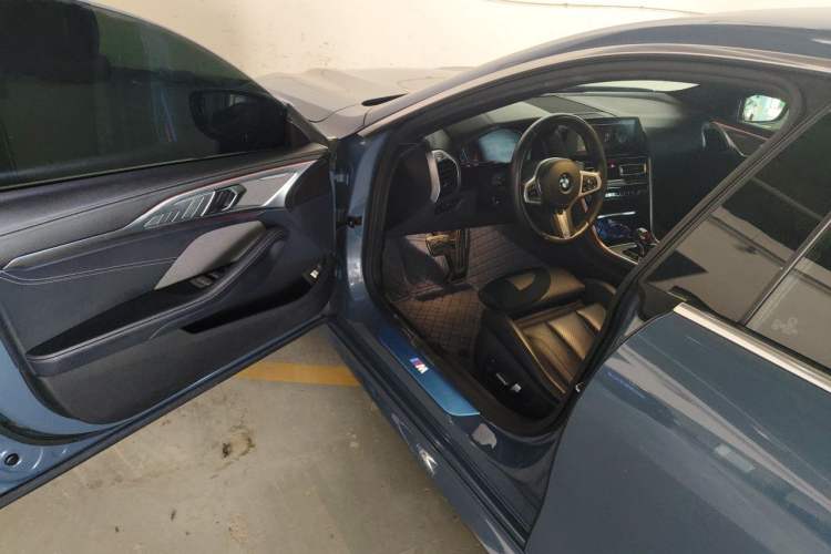 Used BMW 8 Series 2021 Facelift 840i Four-Door Coupe M Sport Package Driver Seat