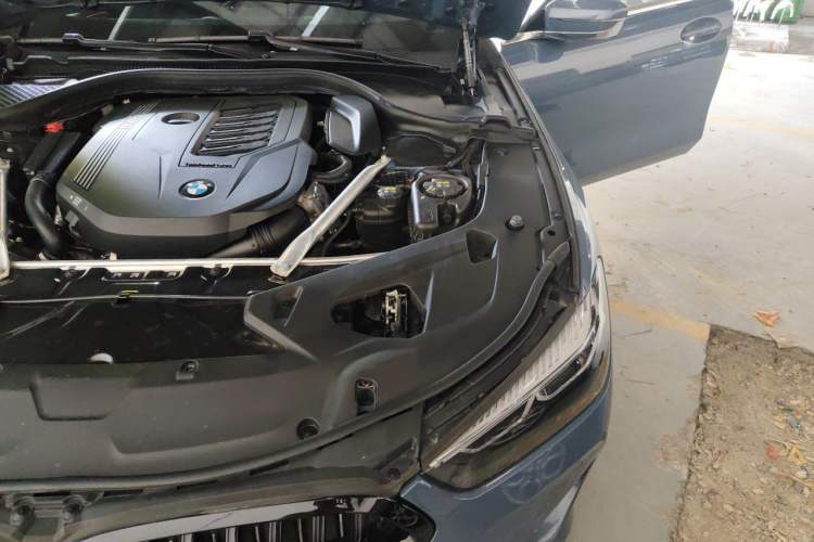 Used BMW 8 Series 2021 Facelift 840i Four-Door Coupe M Sport Package Engine Bay Left