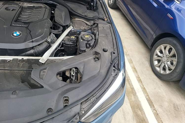 Used BMW 8 Series 2021 840i 4-Door Gran Coupe M Sport Package Engine Bay Left