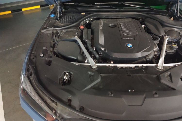 Used BMW 8 Series 2021 Facelift 840i Four-Door Coupe M Sport Package Engine Bay Right