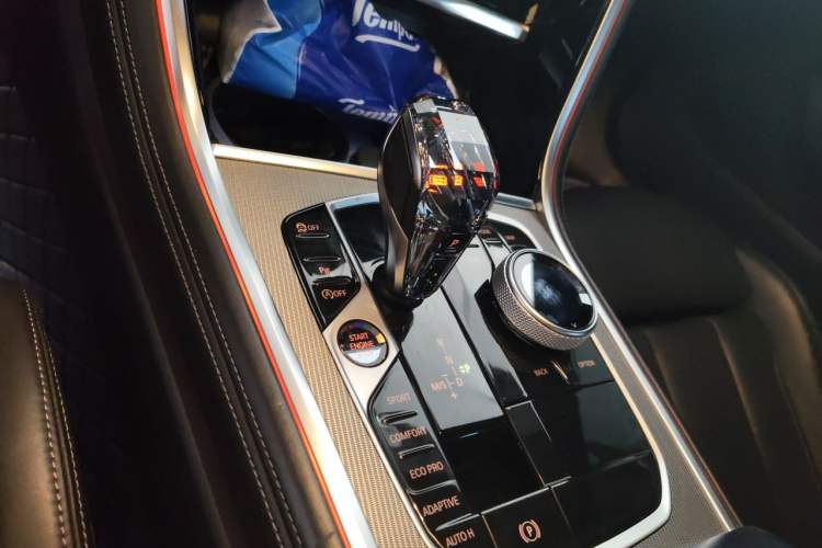 Used BMW 8 Series 2021 Facelift 840i Four-Door Coupe M Sport Package Gear Lever