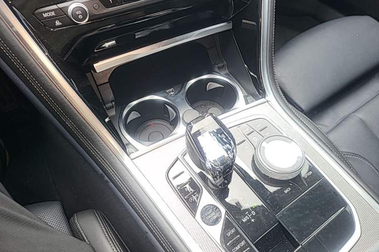 Used BMW 8 Series 2021 840i 4-Door Gran Coupe M Sport Package Gear Lever