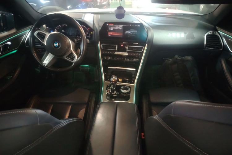 Used BMW 8 Series 2021 Facelift 840i Four-Door Coupe M Sport Package Center Console