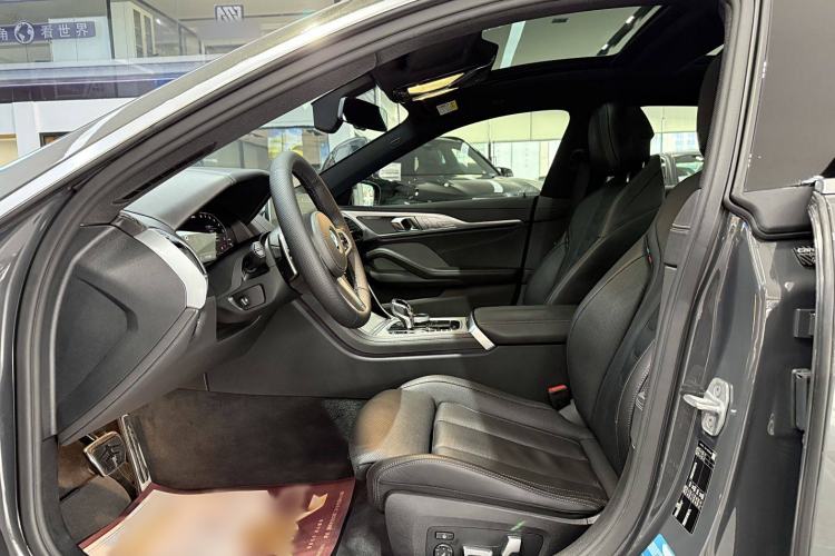 Used BMW 8 Series 2021 840i 4-Door Gran Coupe M Sport Package Interior 6