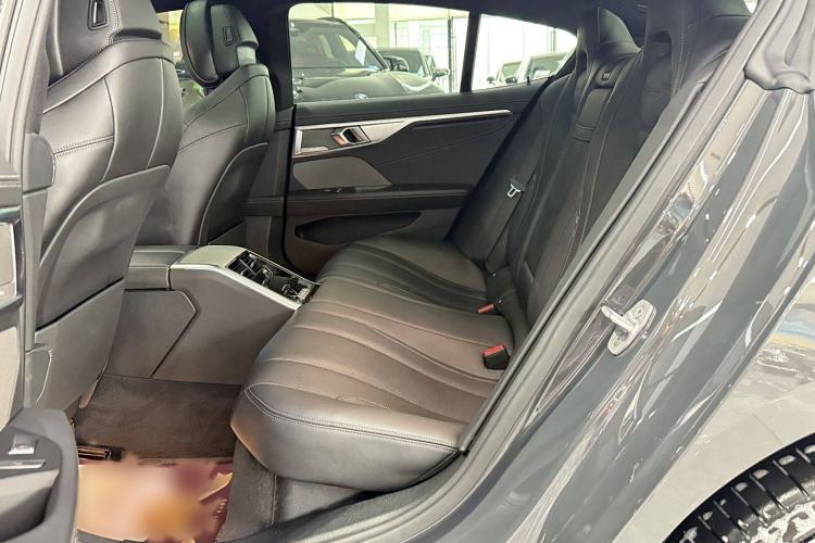 Used BMW 8 Series 2021 840i 4-Door Gran Coupe M Sport Package Interior 7