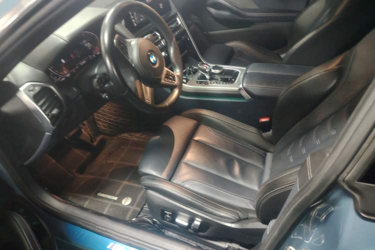 Used BMW 8 Series 2021 Facelift 840i Four-Door Coupe M Sport Package Left Front Seat