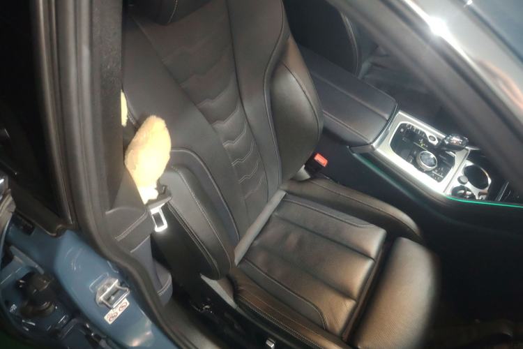 Used BMW 8 Series 2021 Facelift 840i Four-Door Coupe M Sport Package Right Front Seat