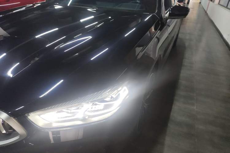 Used BMW 8 Series 2022 840i Four-Door Coupe M Sport Package Left Front Headlight