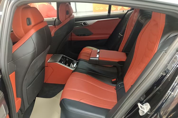 Used BMW 8 Series 2022 840i Four-Door Coupe M Sport Package Left Rear Seat