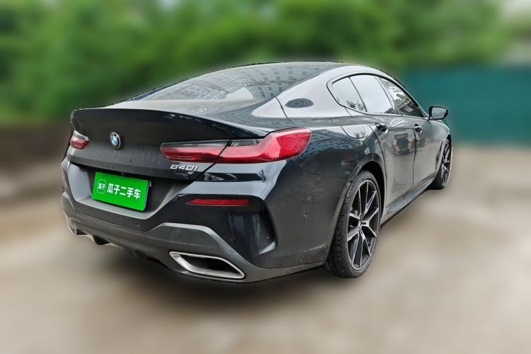 Used BMW 8 Series 2022 840i Four-Door Coupe M Sport Package Rear Right 45 Deg