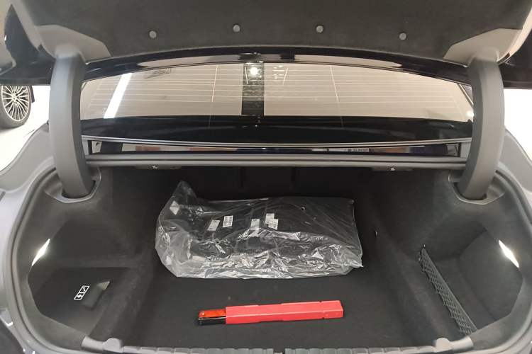 Used BMW 8 Series 2022 840i Four-Door Coupe M Sport Package Trunk