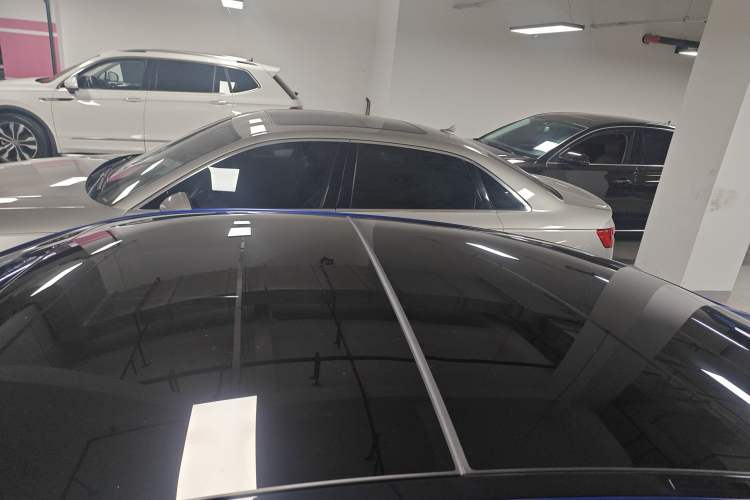 Used BMW 8 Series 2022 840i Four-Door Coupe M Sport Package Roof