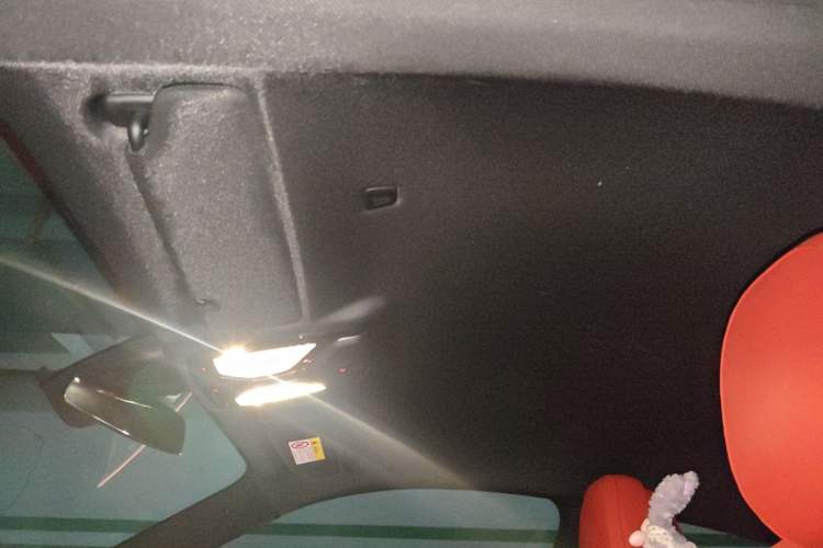 Used BMW 8 Series 2022 840i Coupe M Sport Package Headliner