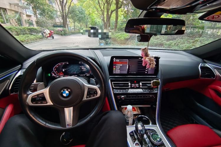 Used BMW 8 Series 2022 840i Four-Door Coupe M Sport Package Interior 2