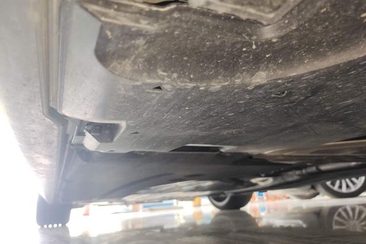 Used BMW 8 Series 2022 840i Four-Door Coupe M Sport Package Left Side Sill