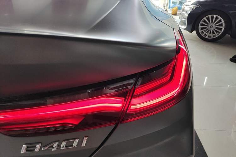Used BMW 8 Series 2022 840i Four-Door Coupe M Sport Package Right Rear Taillight