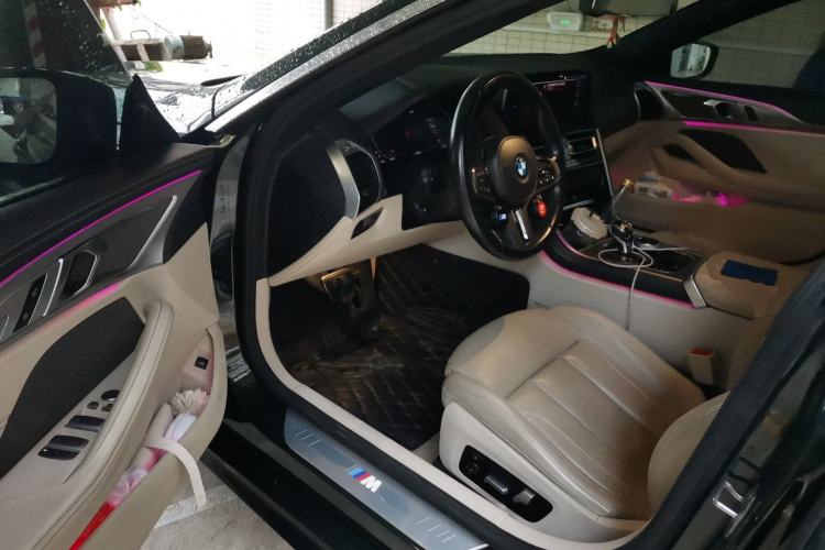 Used BMW 8 Series 2022 840i Four-Door Coupe M Sport Package Driver Seat