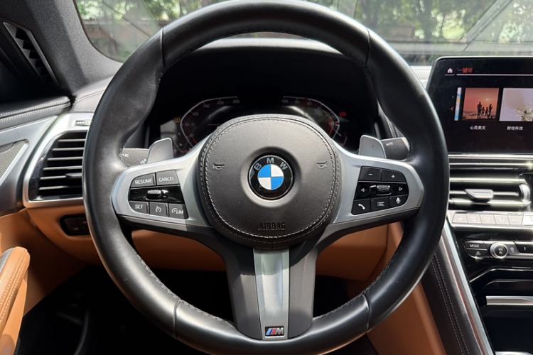 Used BMW 8 Series 2022 840i Four-Door Coupe M Sport Package Interior 2