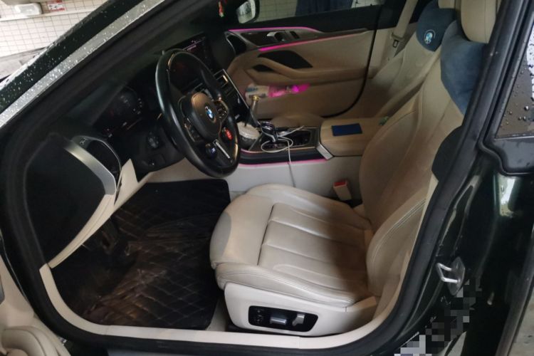 Used BMW 8 Series 2022 840i Four-Door Coupe M Sport Package Left Front Seat