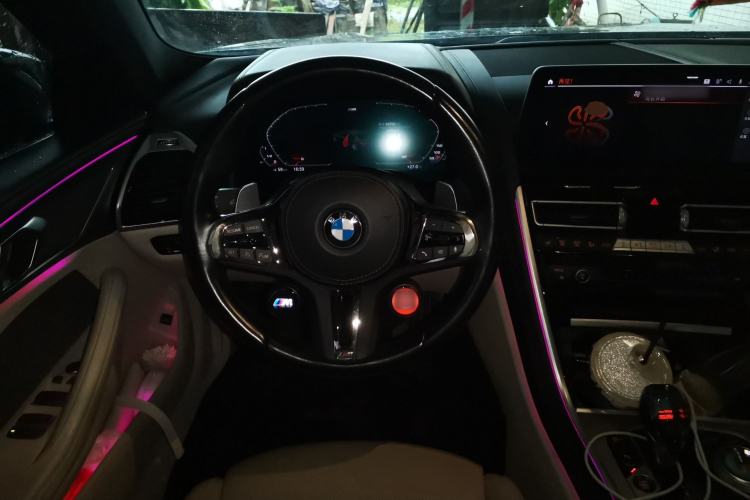 Used BMW 8 Series 2022 840i Four-Door Coupe M Sport Package Steering Wheel