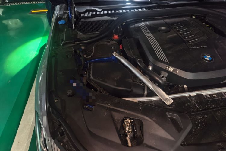 Used BMW 8 Series 2022 840i Four-Door Coupe M Sport Package Engine Bay Right