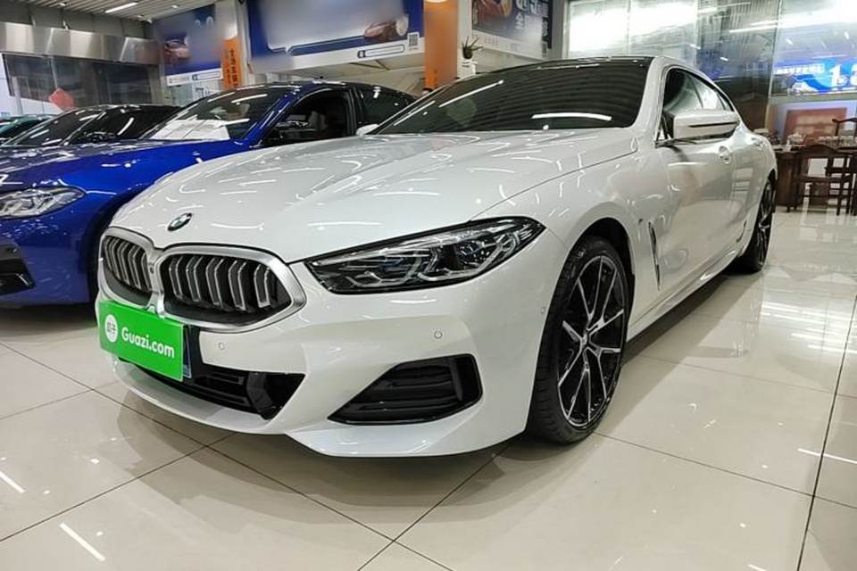 BMW 8 Series 2022