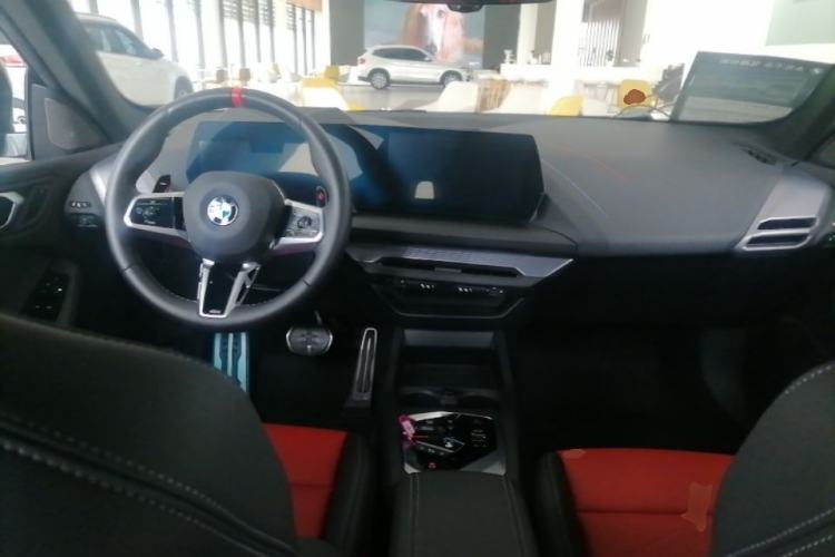 Used BMW M235L 2025 M235L Center Console