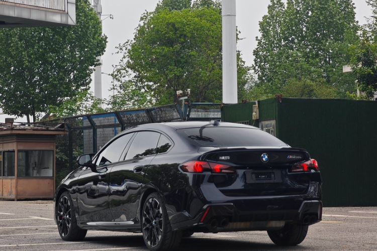 Used BMW M235L 2025 M235L Exterior 4