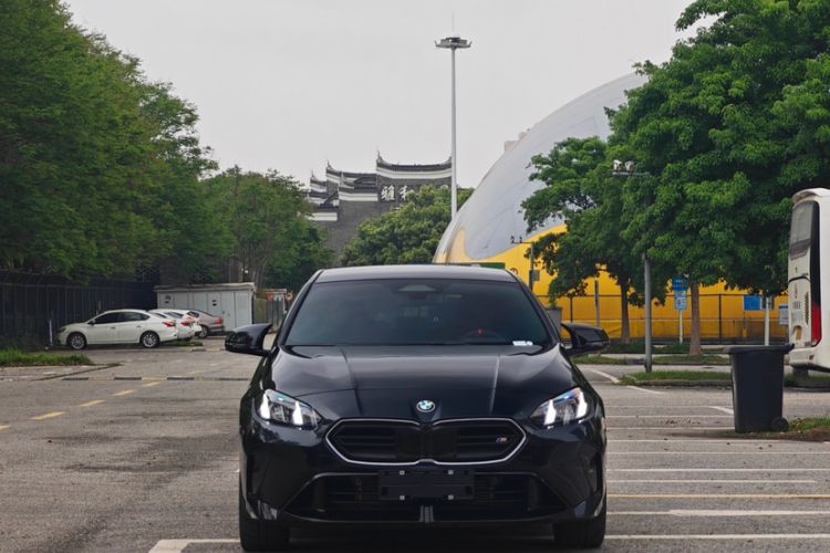 Used BMW M235L 2025 M235L Exterior 6