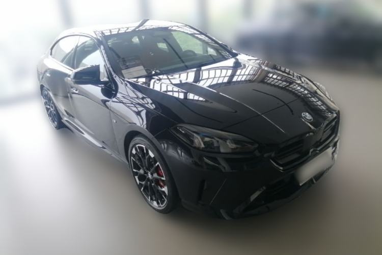 Used BMW M235L 2025 M235L Front Right 45 Deg