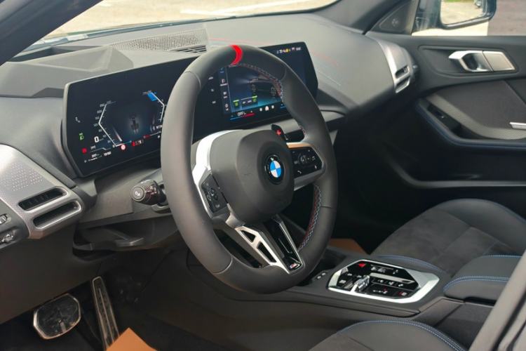 Used BMW M235L 2025 M235L Interior 4