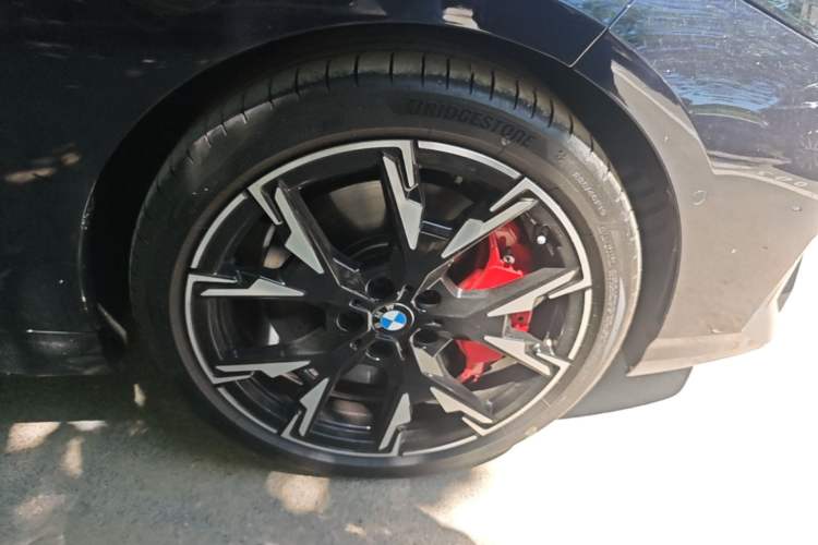 Used BMW M235L 2025 M235L Right Front Wheel Hub