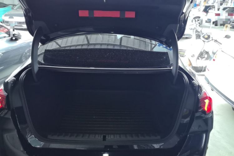 Used BMW M235L 2025 M235L Trunk