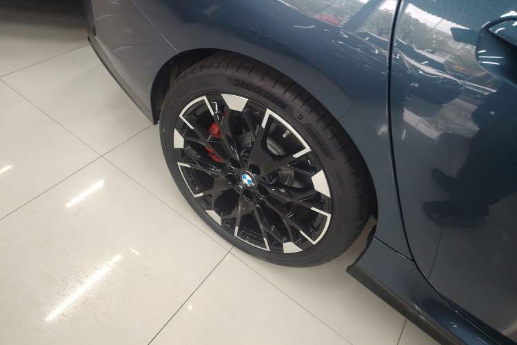 Used BMW M235L 2025 M235L Right Rear Wheel Hub