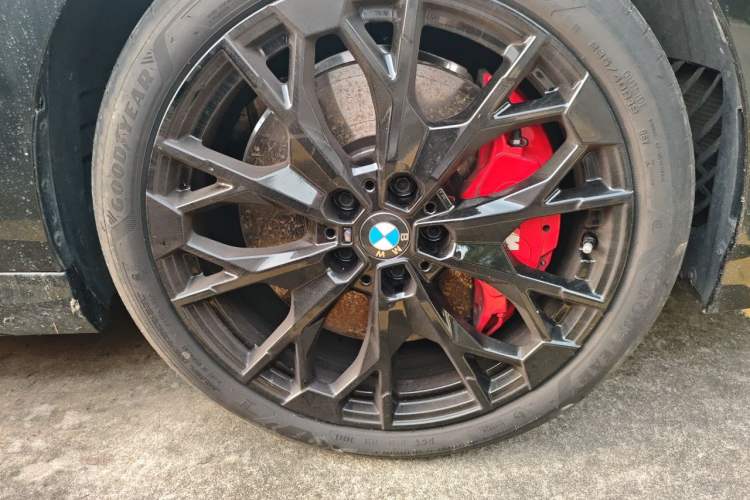 Used BMW M235L 2025 M235L Right Front Wheel Hub