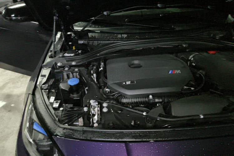Used BMW M235L 2025 M235L Engine Bay Right