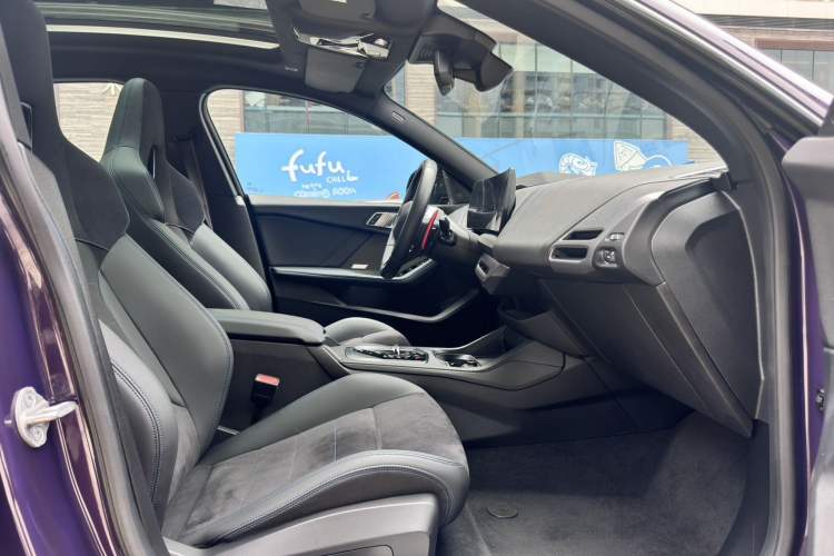 Used BMW M235L 2025 M235L Right Front Seat